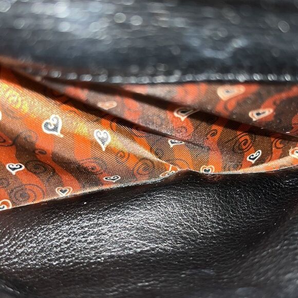 Vintage Brighton black pebbled leather clutch approx 8”x5”x 15” opened up. - Picture 5 of 8